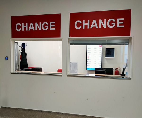 Image showing the yexChange agency at Venice Airport.